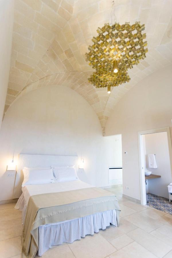Dimora La Scaledda Bed and Breakfast Serranova Εξωτερικό φωτογραφία